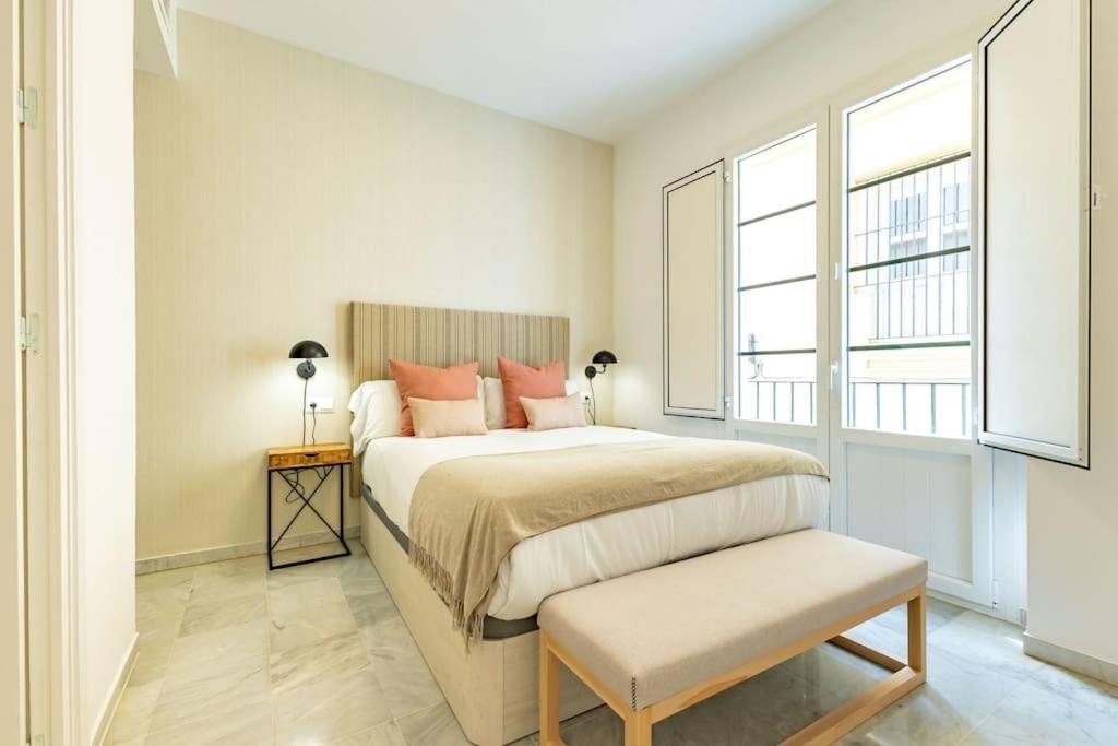 Conde Ibarra Deluxe By Valcambre Appartement Sevilla Buitenkant foto