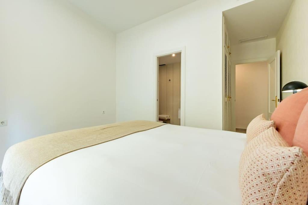 Conde Ibarra Deluxe By Valcambre Appartement Sevilla Buitenkant foto