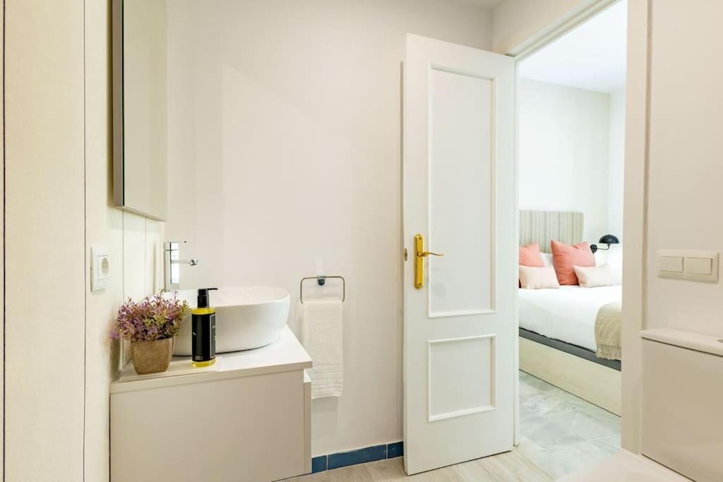 Conde Ibarra Deluxe By Valcambre Appartement Sevilla Buitenkant foto